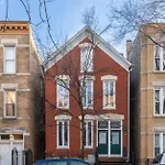 Wicker Park 2Br Apt Near Milwaukee Ave