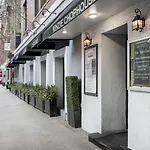 Blueground River North 2Bd Apartment Chi-1114