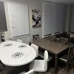 Apartment Chic Retreat Chicago