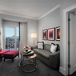 Waldorf Astoria Chicago