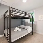 Charming Chicago Apt