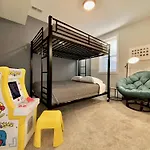 Charming Chicago Apt