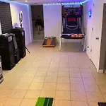 Cozy 4Bd House Fireplace And Pond