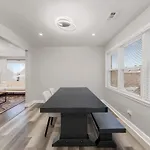 Spacious 2 Bedroom Near Midway