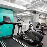 Peaceful Beachfront Loft Rooftop Gym