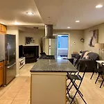 Designer Themed 4 Bedroom In Best Location With Patio And Fireplace