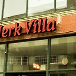 7 Star The Malia Oasis 3Br 1 Half Bath Office Space