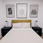 Parisian Retreat 6Min To Main Quandrangle U Of C