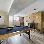 Cubs Clubhouse Retreat