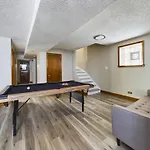 Cubs Clubhouse Retreat