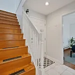 Old Town 3Bd 3Ba Coach House, Garage Parking Incl Home