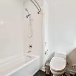 Single Family Home With 3 Bedrooms Plus Attic With 2 Beds