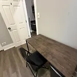 Beautiful Home Near Downtwon - Free Parking!