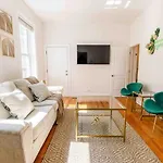 Apartment Tropical Boho Oasis