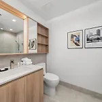 Level Chicago - Fulton Market