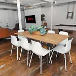 Huge 4Br With Pool Table Chicago Downtown Retreat Good For Groups Sleeps 10 Near Mccormick Place And Field Museum