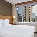 Hyatt Place River North Hotel 3*