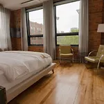 Bed & Breakfast The Publishing House 4*