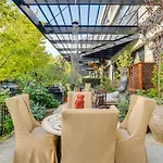 Pet Friendly Walk To Uic Campus And Train!