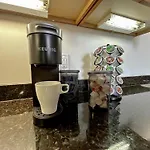 West Loop - City Views With In & Out Parking 5