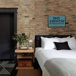 The Collection Wrigleyville Hotel 4*