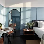 The Collection Wrigleyville Hotel 4*
