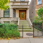 Walk To Wrigley Field! Townhouse With Pool Table
