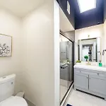 Luxury 6Br Loft Suite Perfect For 12 Guests With Skyline Views, Optional Parking And Gym Access Near Mccormick Place And Soldier Field