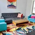 Hip Apt Logan Square