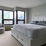 River North Magnificent Mile Condo, Lake And City Views, 43Rd Floor Corner, Parking Included!