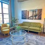 Mccormick Place 3Br/2Ba/Optional Parking