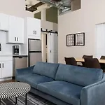 Apartment Livn Millennium Park Downtown 2br Chicago