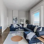 Downtown Penthouse 11Parking Gym Pvt Patio