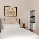 Livn Millennium Park Downtown Chicago Superior 2 Br