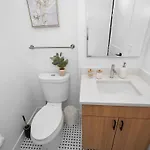 4br South Loop With Rooftop And Gym Near Mccormick Place *