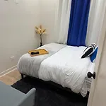 Modern 3br Near United Center Apartment Chicago