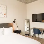 Hotel Kasa River North 4*