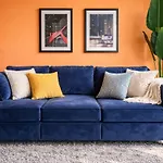 Cozy 2br South Loop With Optional Parking And Gym Near Mccormick Place, Public Transit & Hotspots *