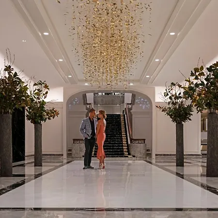Hotel Four Seasons 5*