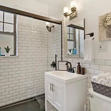 Apartment 2br Enticing In Near Restaurants - Belmont A2 A4 Rep