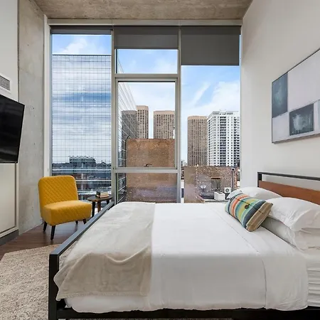 Apartment Jeffjack Heated Pool Penthouse In Chicago's West Loop