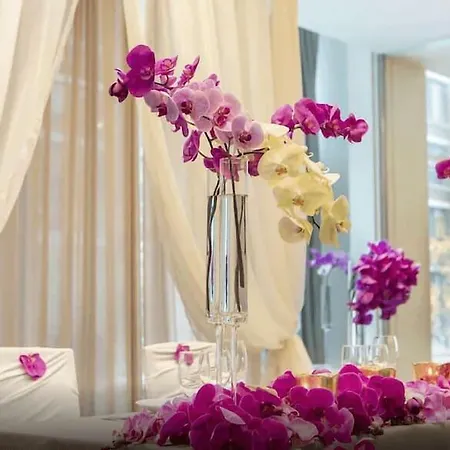The Collection Magnificent Mile 4* Chicago