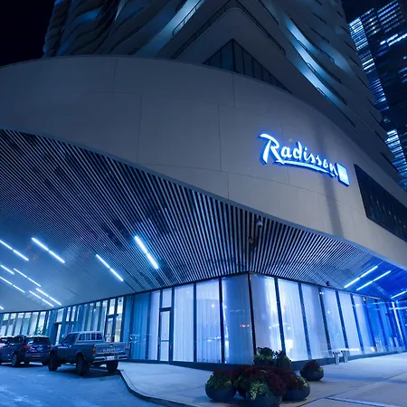 Radisson Blu Aqua Hotel, Hotel 4*