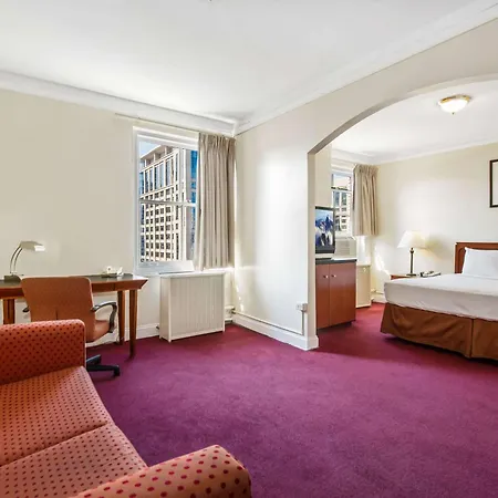 Travelodge By Wyndham Downtown 2*