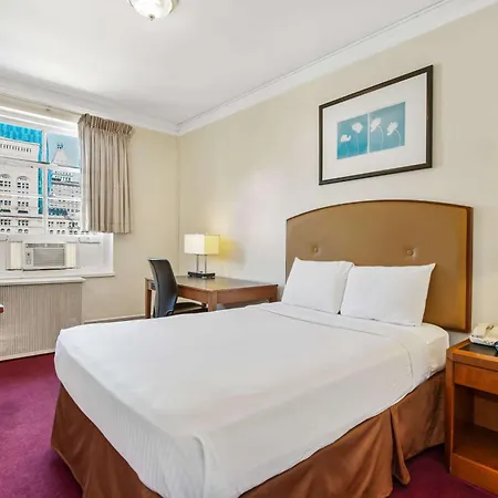 Travelodge By Wyndham Downtown Hotel Chicago