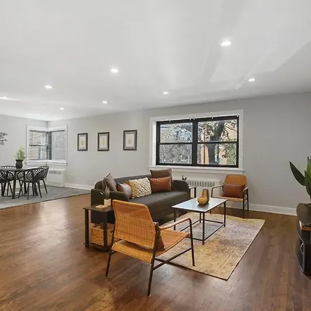 Lively 2br Near The And Park - Sheridan 1 *