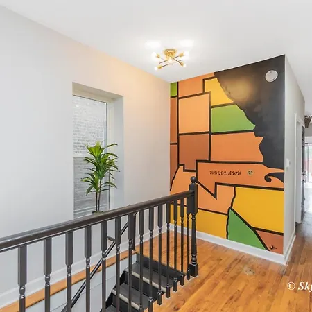 The Woodlawn Apartment Chicago