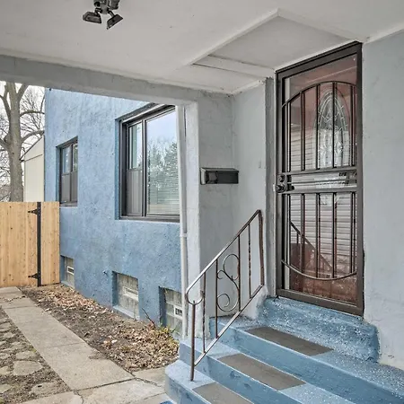 Holiday home With Spacious Backyard! Chicago