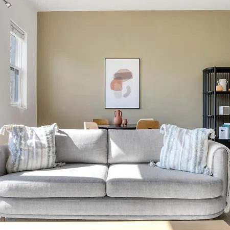 West Town 3br Chi-789 Chicago