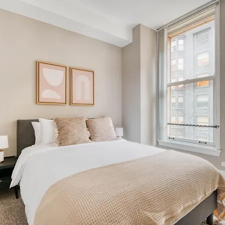 Apartment Loop 1br W Gym Doorman Nr L Grant Park Chi-814 Chicago